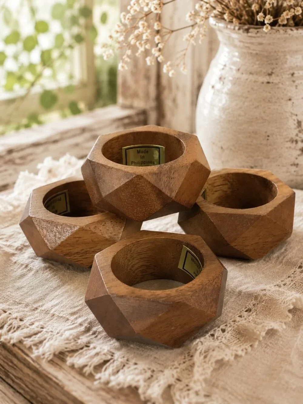 Set of 4 Vintage MCM Geometric Design Faceted Wooden Napkin Rings